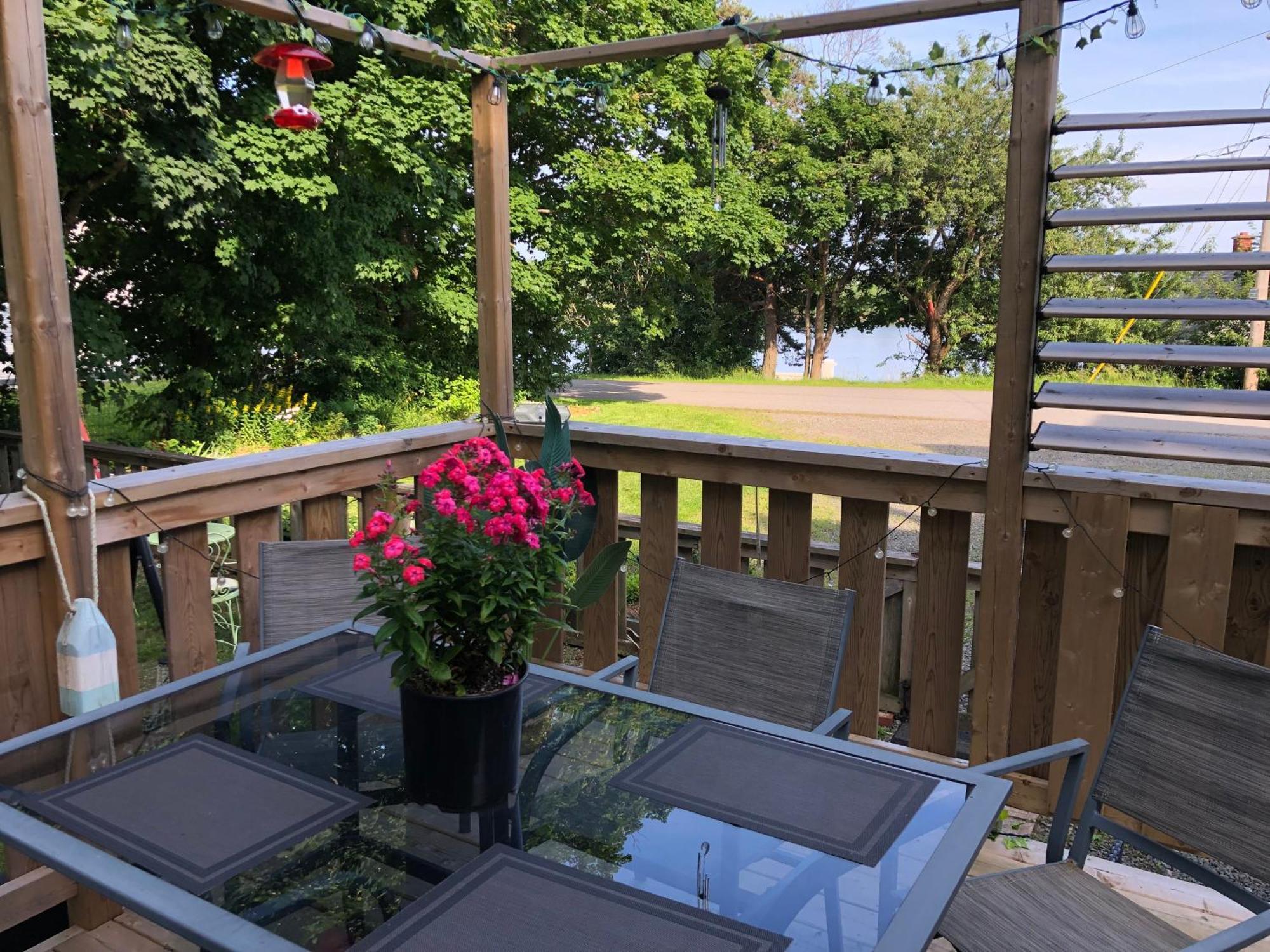 Pleasant Street Inn Parrsboro Εξωτερικό φωτογραφία